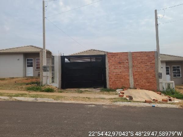 Casa - Venda, BOTUCATU VERONICA (RUBIAO JUNIOR), BOTUCATU, SP